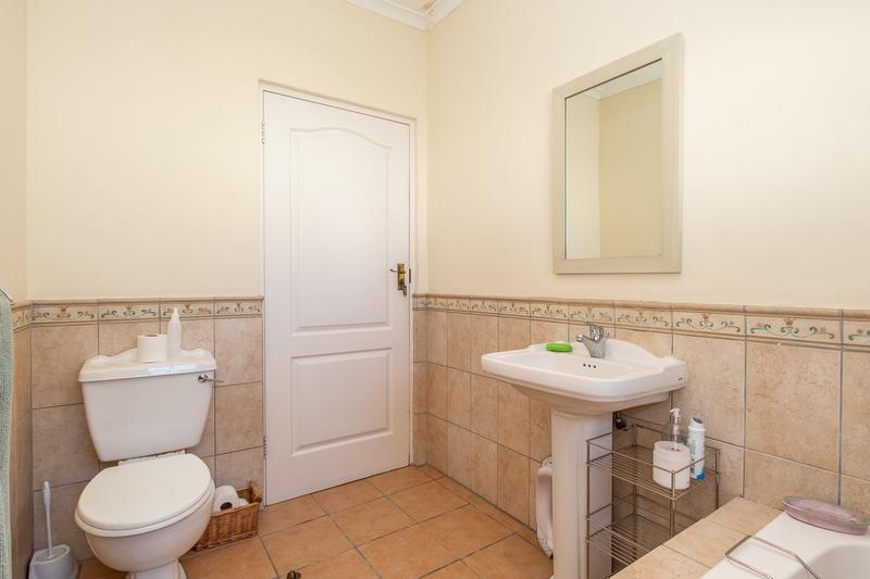 5 Bedroom Property for Sale in Tokai Western Cape